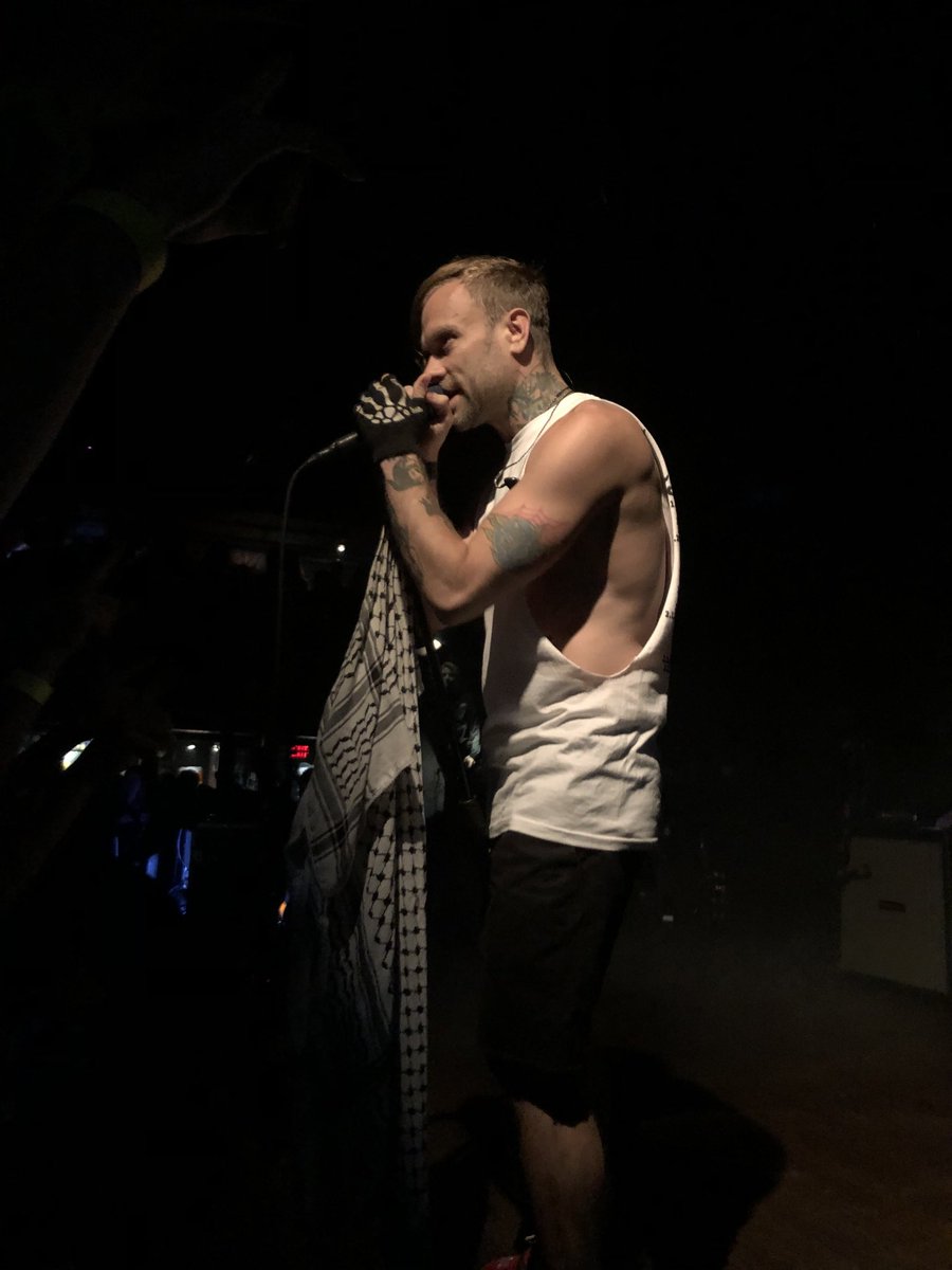 nmcd321's tweet image. It’s been one year officially since my last concert and I saw @WeAreTheUsed for the 14th time. I miss them. I miss live music. Here’s to hoping it’ll come back soon.