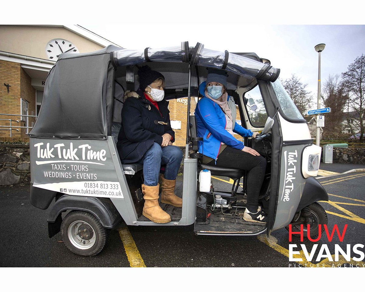 Be there in a tuk! A Pembrokeshire tuk tuk company have been delivering pensioners for their Covid-19 vaccine. Driver Kathryn Farrow seen here with passenger Tessa Pearson. #wales #photo #tuktuk #saundersfoot #vaccine #covid_19 #covid #coronavirus #transport #pembrokeshire