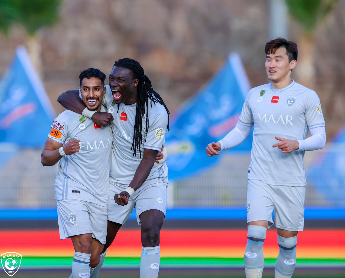 ألف مبروك الفوز يا زعيم 

وللزعماء سحب على ٦٠٠٠ ريال رصيد في جاهز لـ ١٢ زعيم بمعدل ٥٠٠ ريال لكل فائز 

فقط متابعة ورتويت 
#الهلال_العين 
#الهلال_جاهز