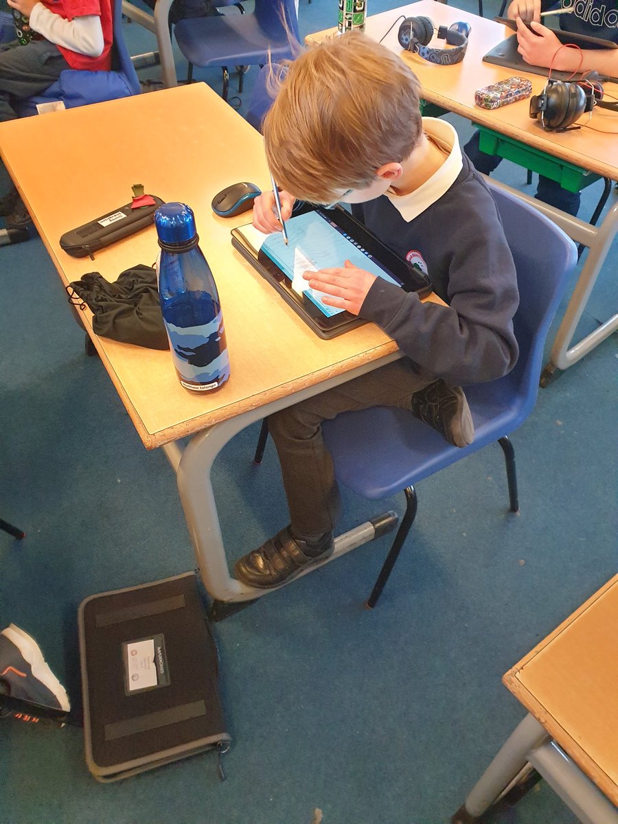 BrookfieldSM3's tweet photo. LEO KS2 Internet Safety Day
Year 4 have enjoyed creating their own Internet Safety superhero to spread the message of how to use the Internet safely. https://t.co/ltb2mzA35S
