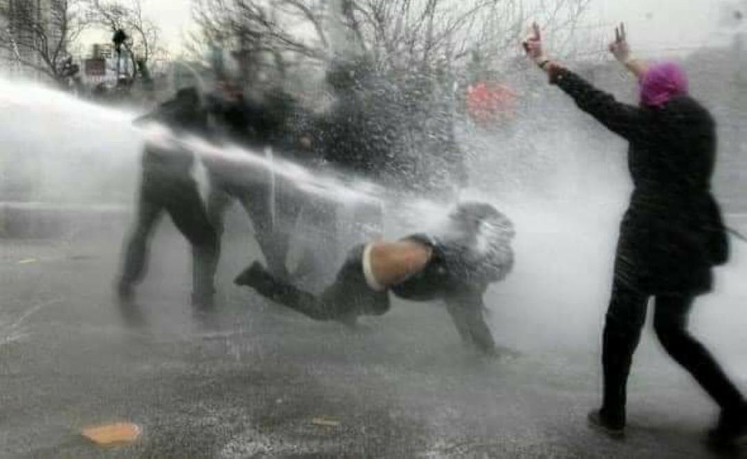 What's happening in myanmar?
tw // violence
#WhatsHappeningInMyanmar 
#Feb9Coup