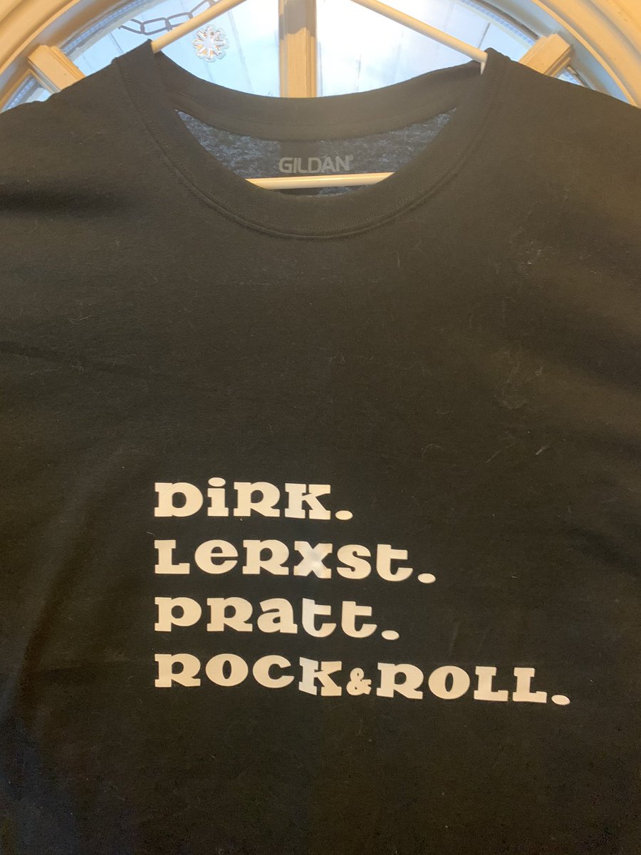 vcw82's tweet photo. Just made the hubby a @rushtheband shirt! I can’t wait to make more! #dirk #lerxst #pratt #RushFamily #progrock #goatsofrock #ripneilpeart #geddy #lifeson #peart https://t.co/HI1XXkzkwD