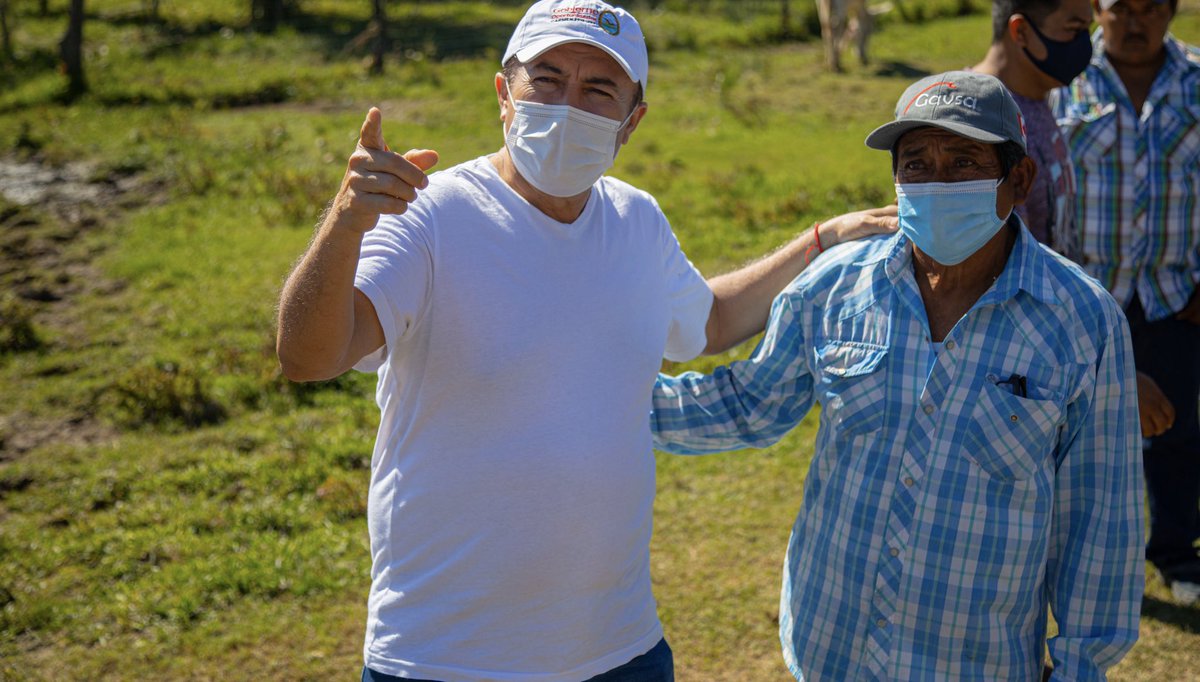 OscarRosasGlz's tweet image. Gracias por compartirnos el amor por el campo y su pasión por lo que hacen, somos un gran equipo.