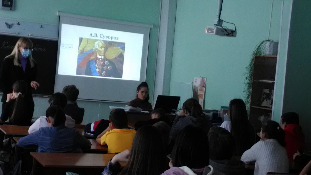 В Сызранских школах продолжаются уроки здоровья. "Я то, что я ем" - актуальная тема для школьников, в ходе занятий развеили несколько мифов о питании.