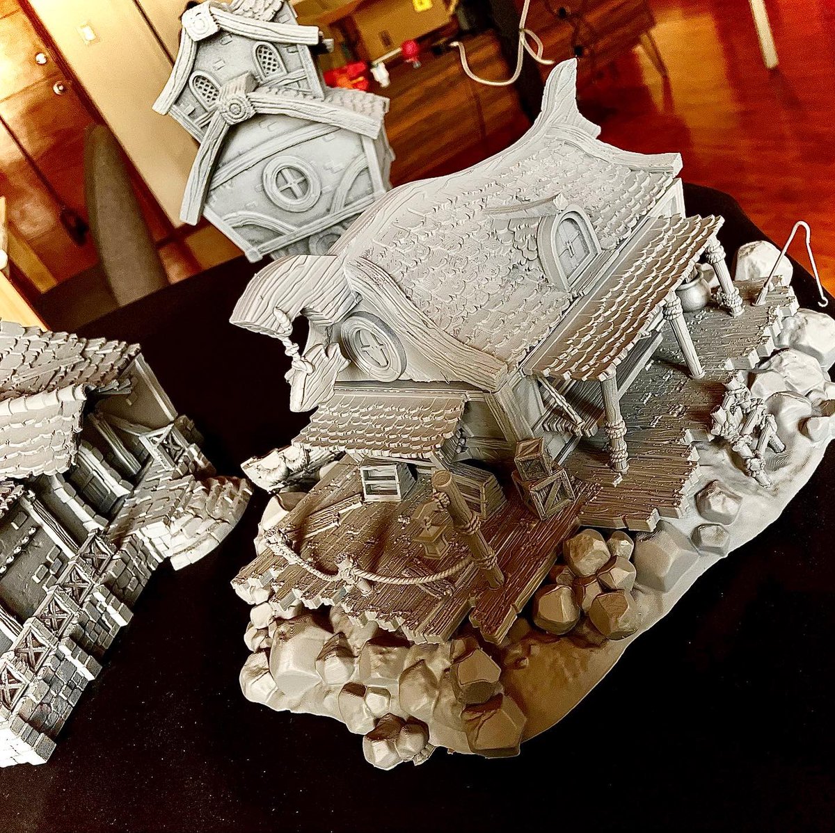 Cast N Play tweet media