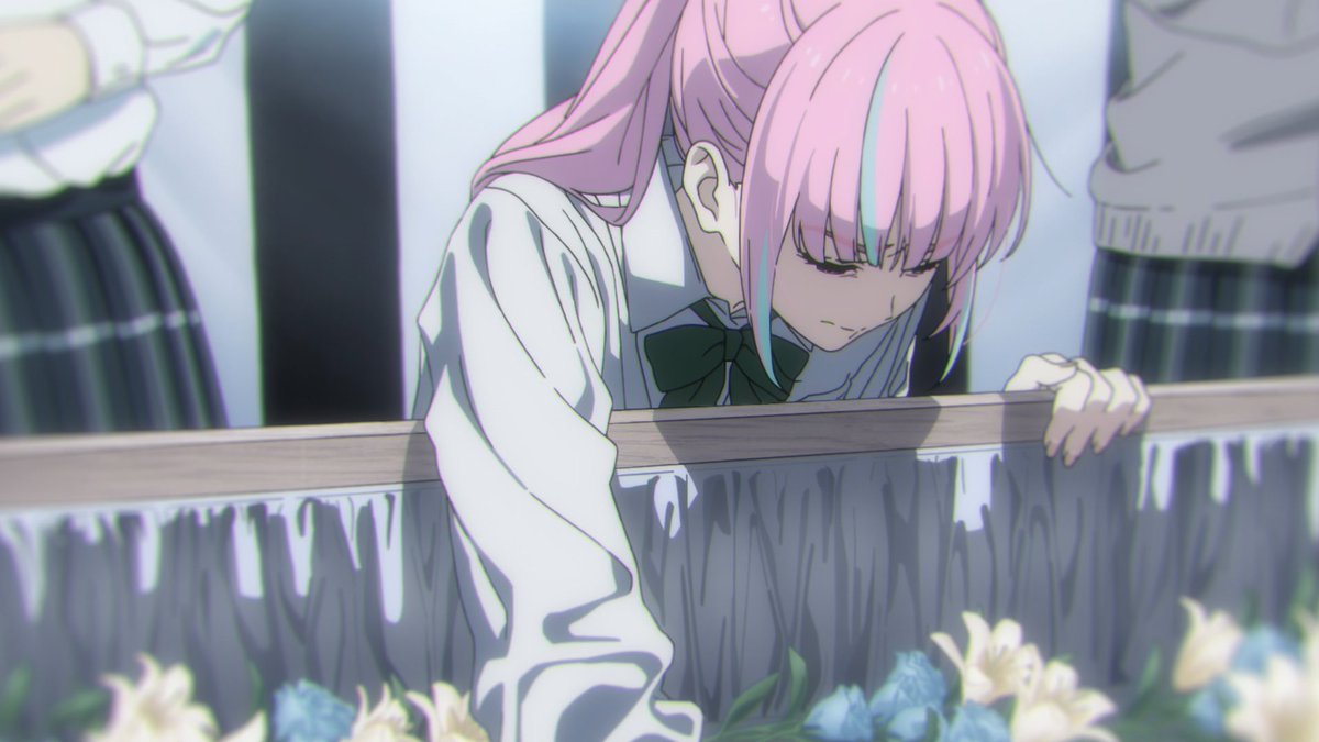 It parallels her paralyzed state when she first knew of Chiemi's tragic fate, and how her initial response was that it was all her fault which eventually lead to self-harm. While we do get to see her now promising herself that she'd never do it again, even if it's not-