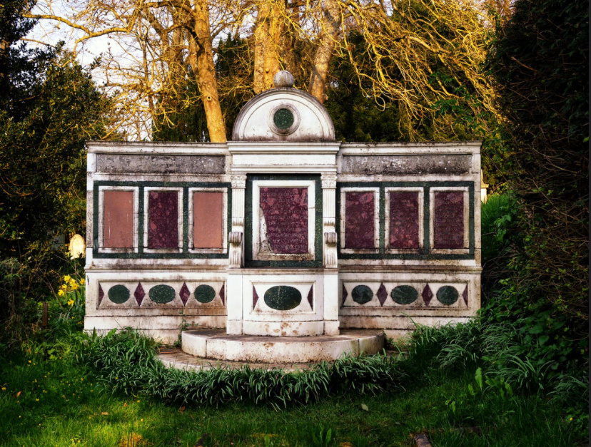 I have no information on the craftsperson responsible for the c1929 Paget headstones - status vs legibility, eh?  @StroudStory. Similarly, Pevsner & all other sources I have so far encountered say nothing on this remarkable Plymouth tomb in the churchyard's Windsor family plot.