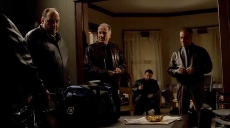 SopranosWorld's tweet photo. We order a pizz’?
#NationalPizzaDay https://t.co/kcNQiNIPO2