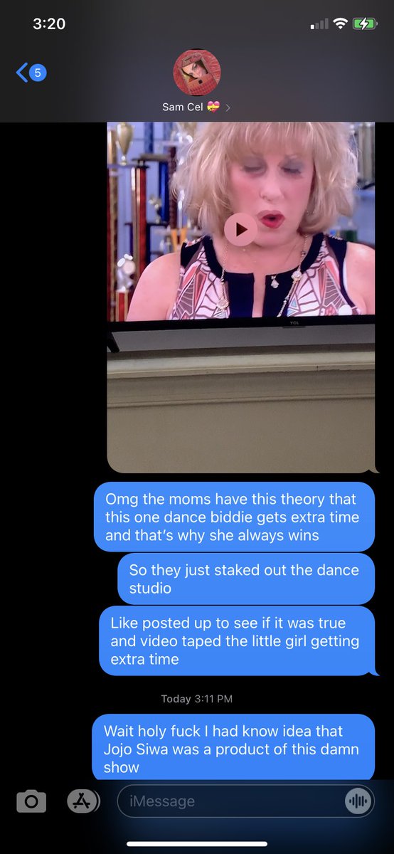 colgatehippie's tweet photo. @mileywutzgood not responding to *me* when I need to talk about #dancemoms https://t.co/zfdmemU4KO