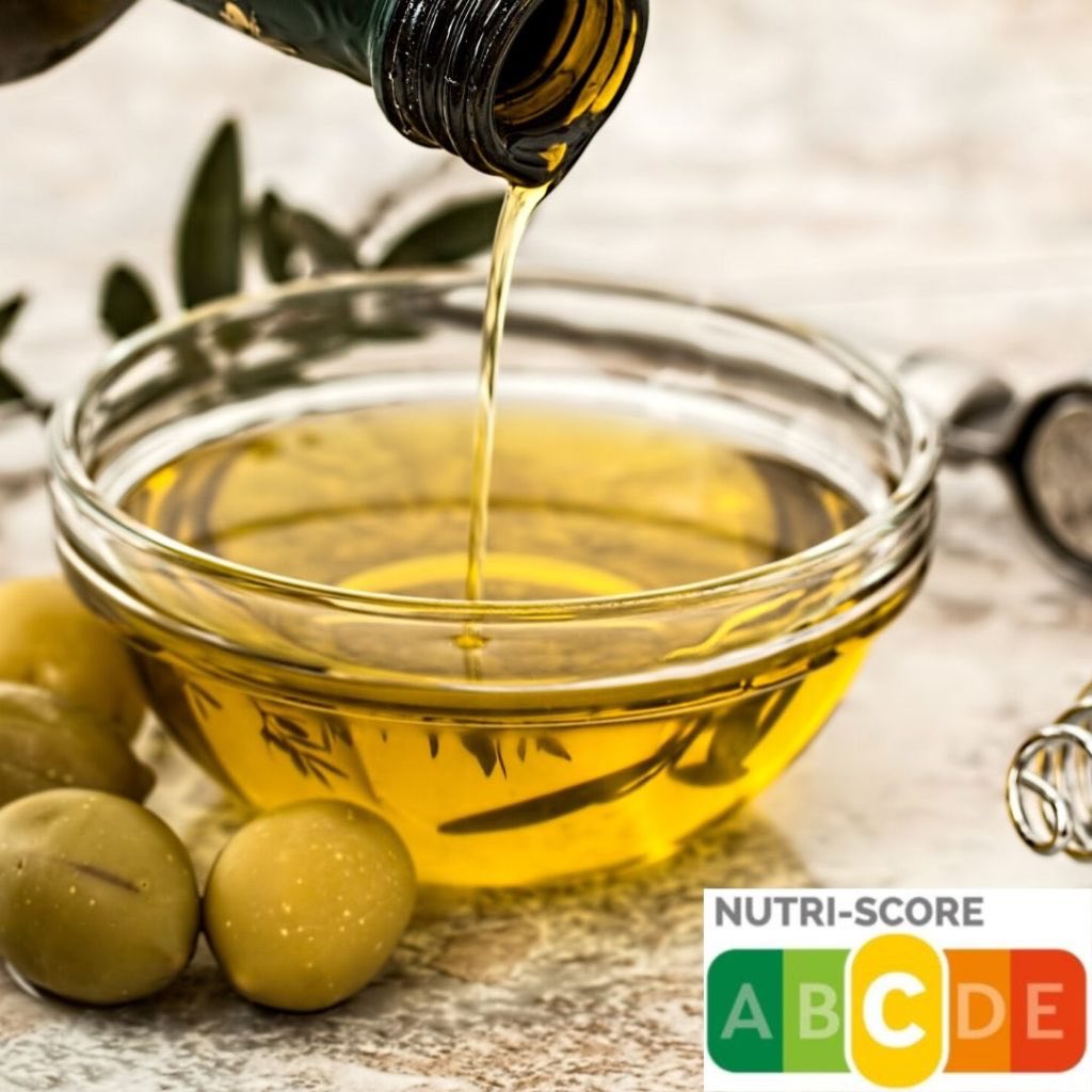 1/2 Le Nutri Score note l’huile d’olive vierge « C », une aberration qui n’a pas plu aux Espagnols. 
« L’huile d’olive est bonne pour la santé, et ne peut pas avoir un étiquetage qui dit qu’elle est mauvaise,» dit le ministre de la consommation Alberto Garzon.