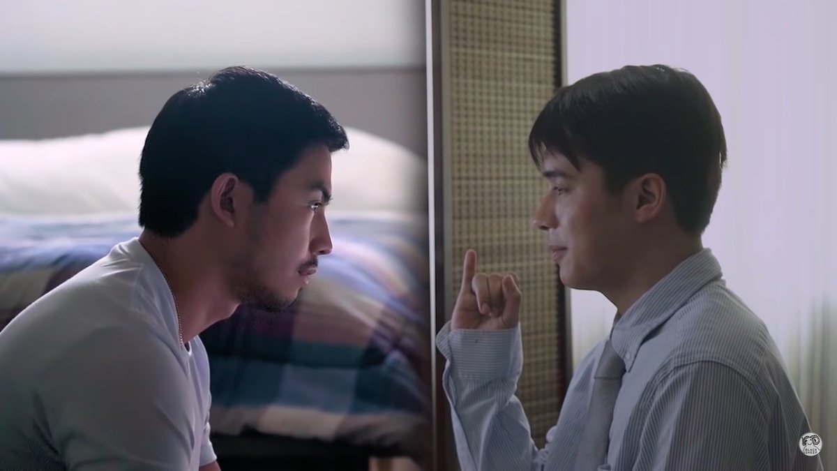 DoHaJun91's tweet image. To me.... This right here was like a bookmark left on the first book you truly felt connected, like that poem you had to copy anwhere you could, before you forgot where u found it... 
 #HelloStranger #HelloStrangerEP2 #BlackSheepPH #TonyLabrusca #JCAlcantara