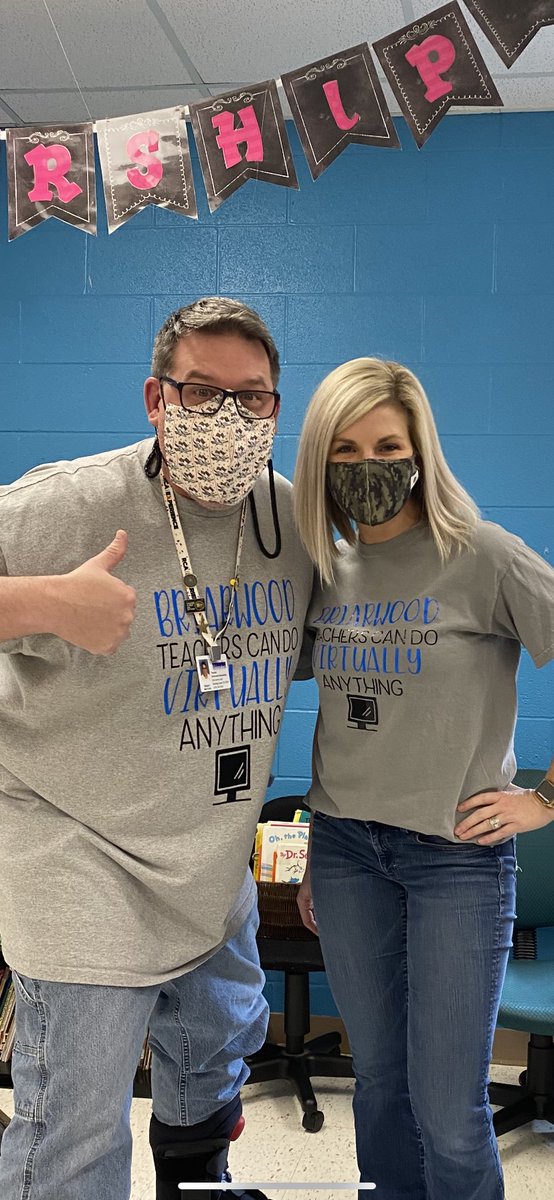 MrsCole_CTE's tweet photo. Briarwood has SPIRIT, yes we do! We’re excited to see you! @WarrenCoSchools @BriarwoodES #WelcomeBackWCPS https://t.co/PzAXLuUGnz
