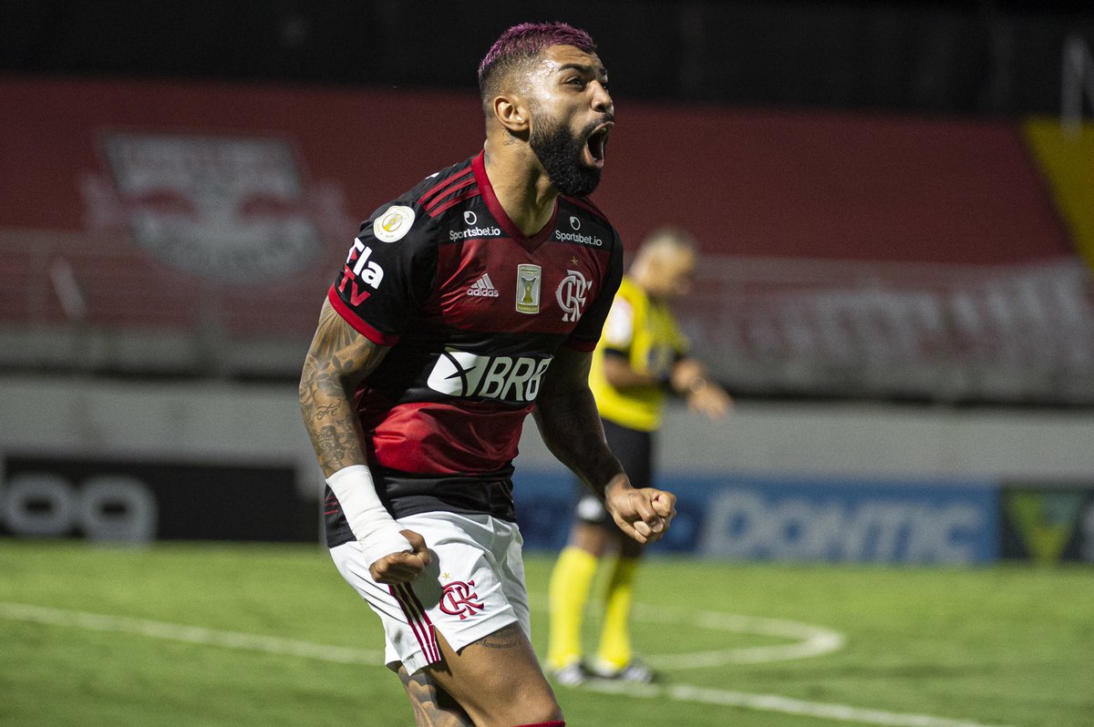 In the Brasileirão, Flamengo could only manage a 1-1 draw against Bragantino, knowing that a win would’ve taken them top of the league, for a few days at least.We wonder what Souness would’ve made of Gabigol’s new hair.