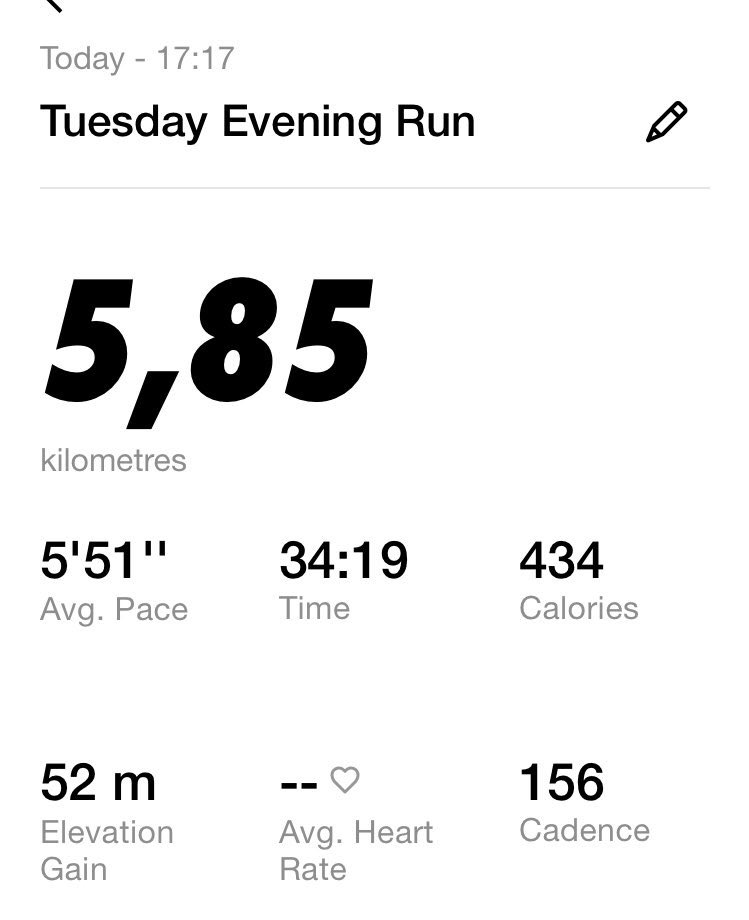 TshabalalaDevo's tweet photo. Did it again needed to add 5 Km in my cycling 🚴🏾♂️ same all tomorrow 🤔#RunningWithTumiSole #nikerunclub #ActiveEveryDay66 #AfternoonRuns #FetchYourBody2021 https://t.co/SYZC2rlx77