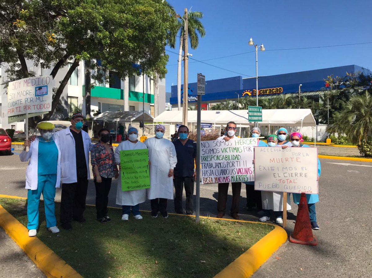 drcumana's tweet image. La medicina privada en apoyo al Colegio Médico