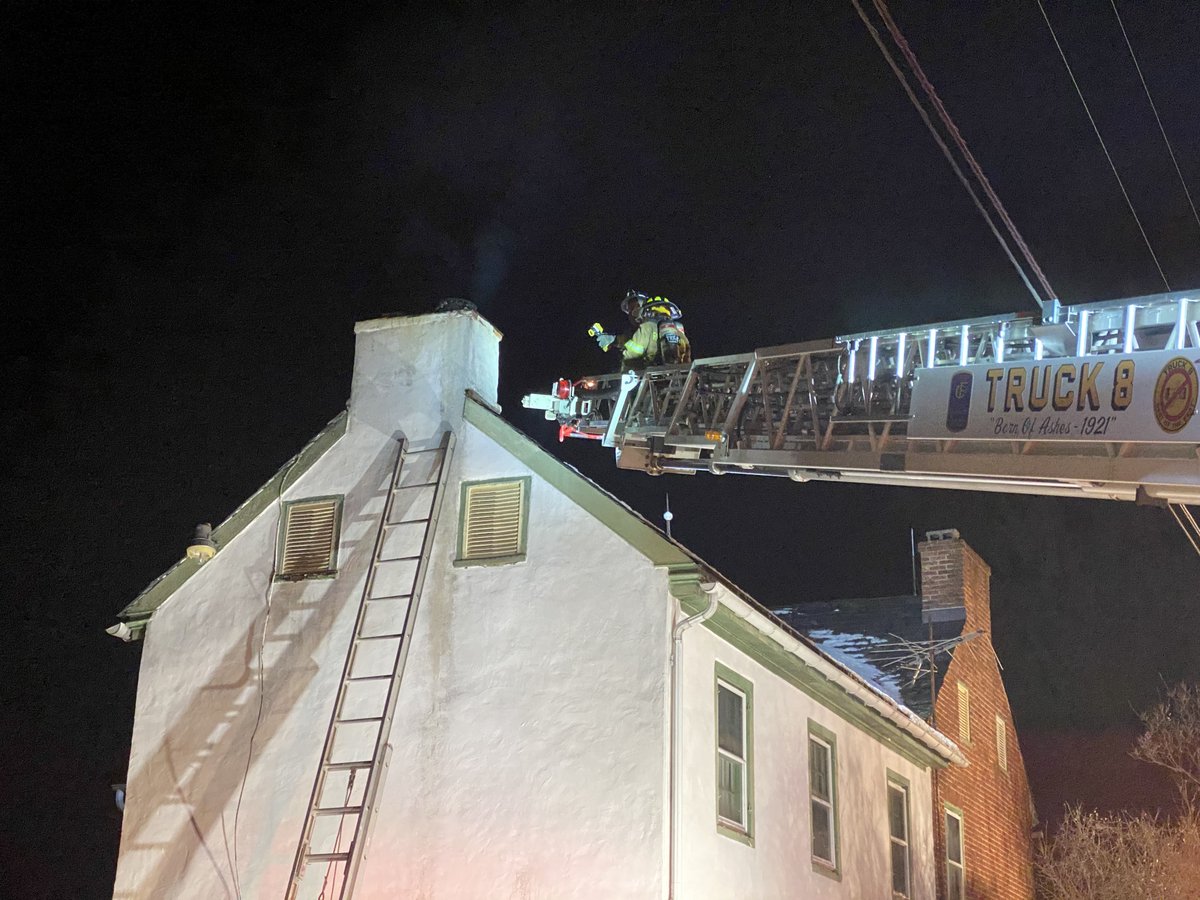 RisingSunFire's tweet photo. Last night at 1821 hours, the company was alerted to assist Lancaster County station 89 on a chimney fire in the 200 block of Kirks Mill Road in Little Britain Township. Truck 8, Engine 18 and Engine 28 responded and cleared shortly after arrival. https://t.co/n47rbO93zv
