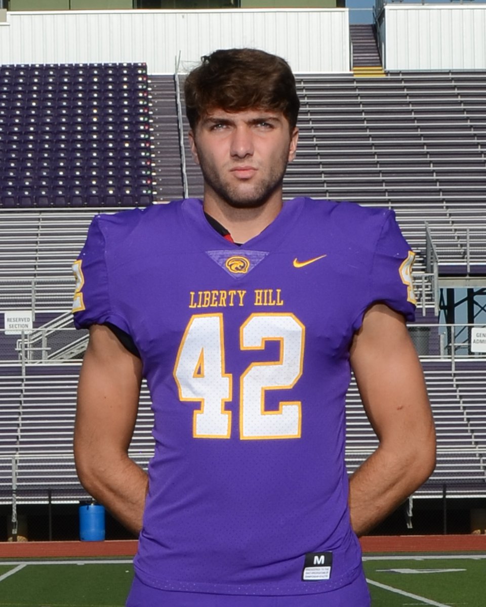 LH_Panthers_FB's tweet image. Congrats to @BlakeSi84711713 for earning 1st team All-State RB from @padillapoll. Rushed for over 2,000 yards on the season and for 1,200 in the playoffs.  

@padilla_poll 
#ALLOFUS|#LegacyLeft|#WalkerTough|#BeTough