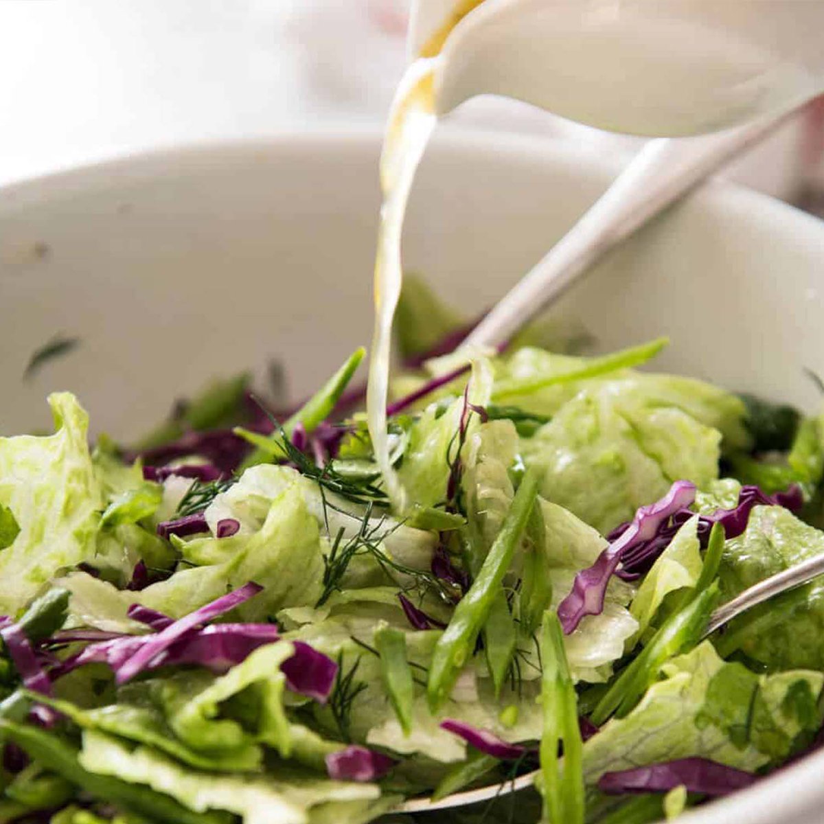 DutchiesMarket's tweet photo. HOW often do you MUNCH on lettuce? let us know in the comments below.

Head lettuce provides significant amounts of vitamins A and K. Although it’s low in fiber, it has a high water content and also provides your body with calcium, potassium, vitamin C. https://t.co/8iPsfq0lnV