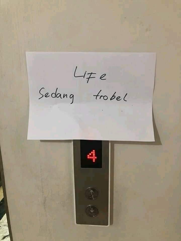 scorpiqn's tweet photo. "kok jarang keluar rumah, bro?"

👧 = iya nih, lagi...                      🧑 = makanya, sini https://t.co/h2SEgHEN7G