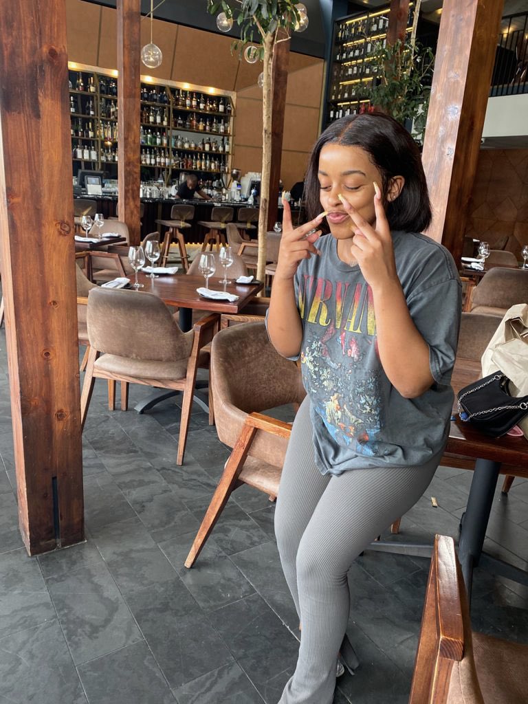 MAFUNDA 🦋 tweet media