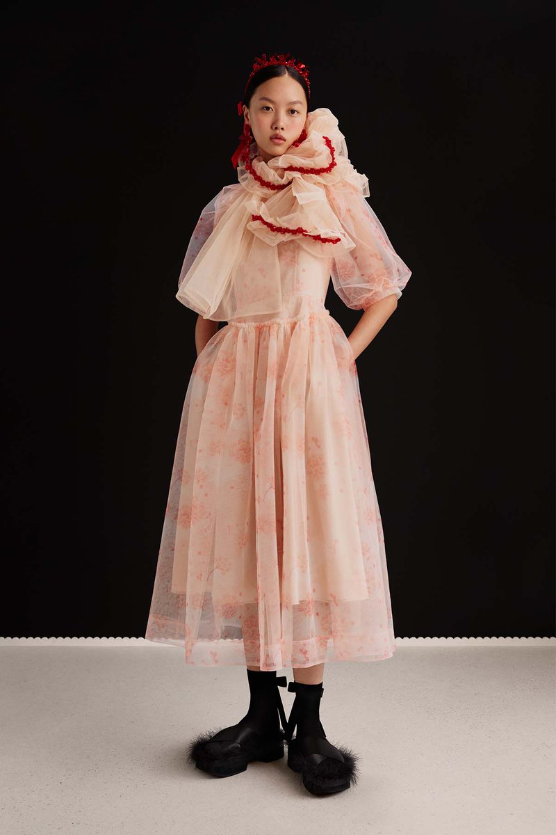 .<a href="/Simone_Rocha_/">Simone Rocha</a> has unveiled her latest collection with <a href="/hm/">H&M</a>. Revisit an interview between the designer and BoF's Tim Blanks. bit.ly/2Onxmf9