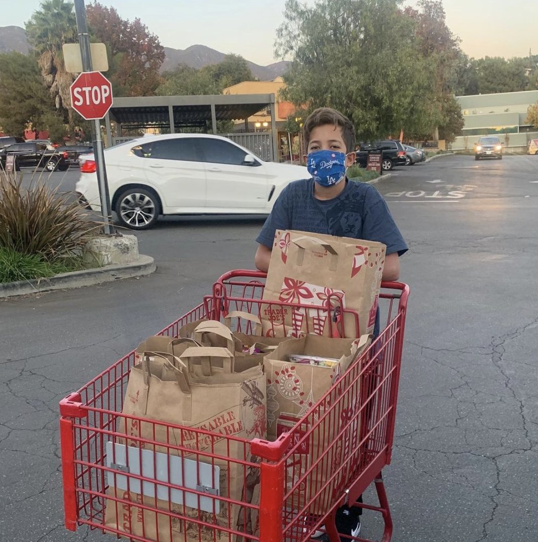 South Pasadena, CA, 2024 boys blue group says during the holidays they are finding ways to help the community even during the pandemic! Over the holidays, group member Owen went grocery shopping for seniors. #teens #givingback #wegotthis #teenvolunteering #holidays #Southpasadena