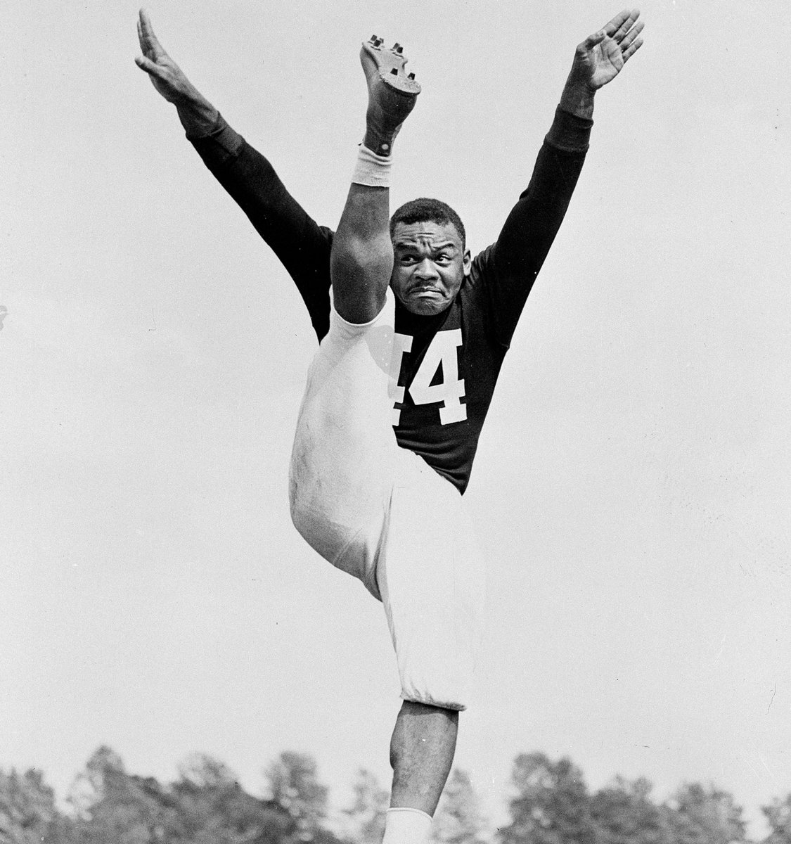 As a runner, George Taliaferro gained 2,266 yards on 498 carries with 15 rushing TDs. As a receiver he had 95 receptions for 1,300 yards and 12 TDs. And as a QB, Taliaferro passed for 1,633 yards and 10 TDs.He was named to the Pro Bowl three straight seasons from 1951-1953.