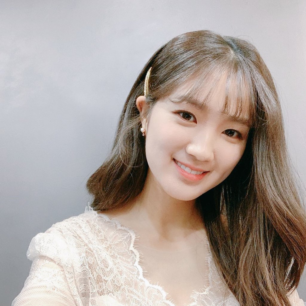 Mutualan yok kak-!!!
Fambest?dm kak-!!!
#roleplayer #roleplayeraccount #roleplayerindonesia #roleplayerkpop