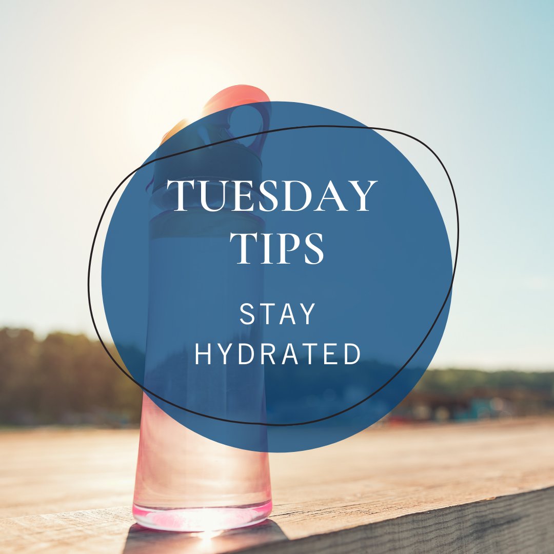 Drinking enough water each day is crucial for many reasons! Being well-hydrated improves sleep quality, cognition, and mood.

Experts recommend drinking roughly 11 cups of water per day for the average woman and 16 for men. 💧