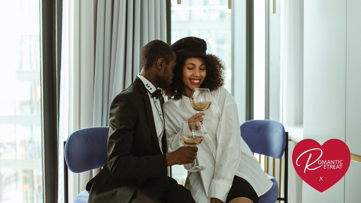 What are your #CoupleGoals for #ValentinesDay2021? π₯° Our Romantic Retreats package lets you & your SO relax in comfortable, plush suites with other great inclusions π Book your romantic retreat now: https://t.co/lc1m4HadT7 https://t.co/uUtnRfopkz