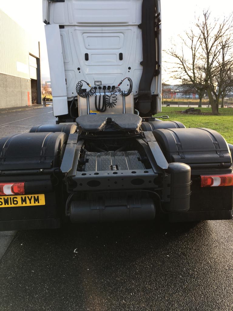 CJPteam's tweet photo. Mercedes Actros 2545 6 X 2 Tractor Units with tipping gear and walking floor. Currently on long term hire to one of our valued customers! #transport #demolition #transportation #HIRESERVICES #cjprental #logistics https://t.co/KwF9O9aajW