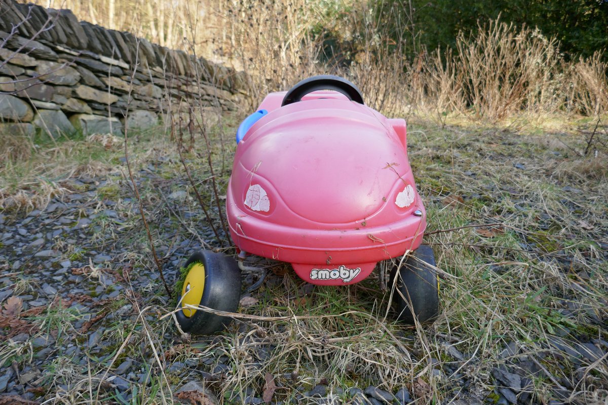 TheLengthsman's tweet image. 2nd job today was finishing off #Drainspotting in #SparkBridge ~ spotted this lovely little car ~ a Smoby !