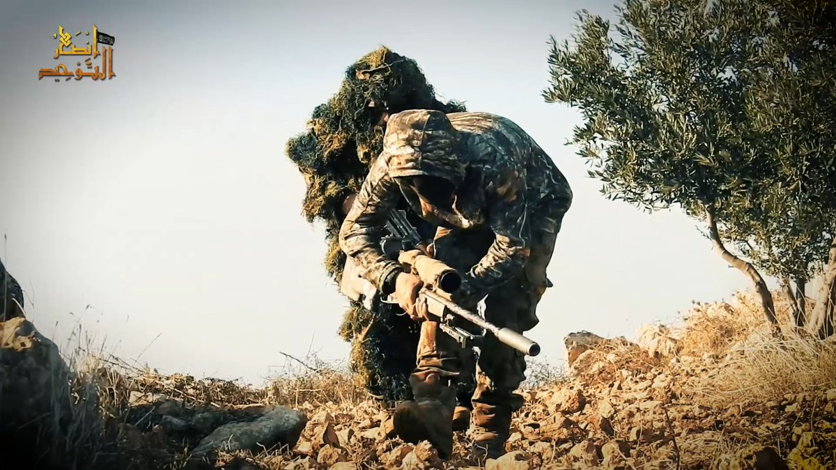 [THREAD] On the most recent Ansar al-Tawhid video from  #Idlib, focused on their snipers. This is quite similar to other groups, but is shorter and shows different equipment/style.1/