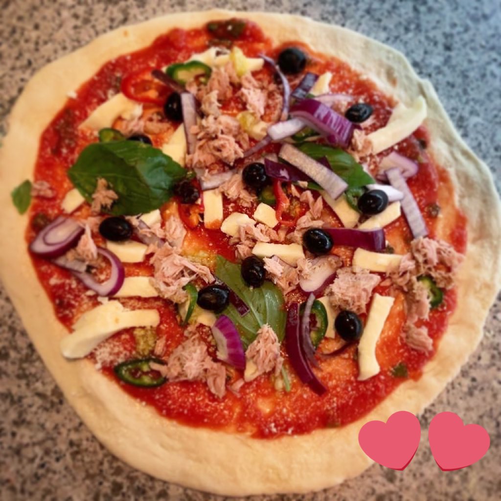We are now open for Takeaway Pizza, some pasta dishes and desserts. Tues-Sat 4.30pm-9.30pm. Collect and get a whopping 20% discount. Call and place your order. #pizza #shoreham #southwick #lancing #vegan #meat #EatLocal #lovepizza #pepperoni #pizzalover #delicious #dinner