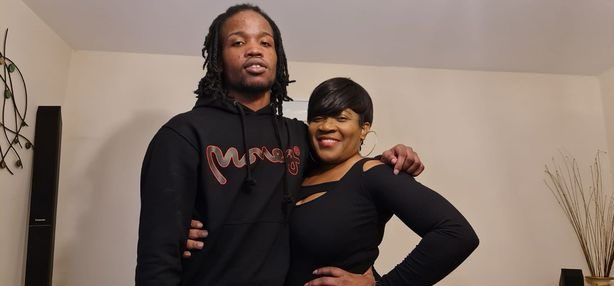 On her first visit to see her son  #OsimeBrown Joan saw that her baby’s arms were bandaged due to self harm. Osime had slashed his wrists. Joan was NOT informed of this beforehand by  @HMPStocken  #OsimeNeedsHisFamily  #JusticeForOsimeBrown 