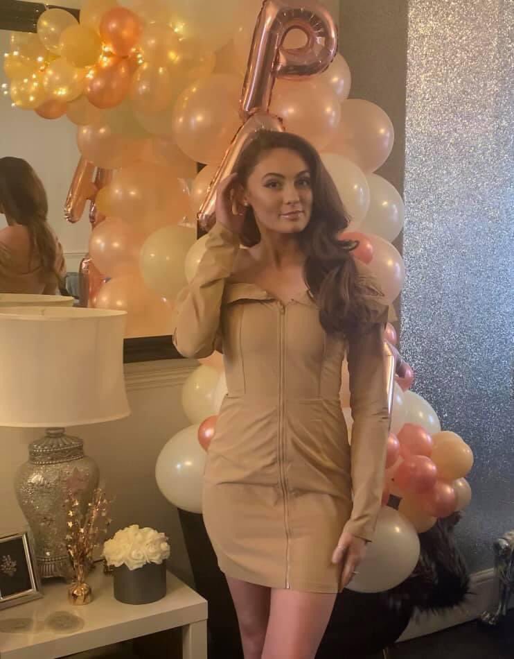 hammers4work's tweet image. Happy birthday @sadiesuth  
Thanks for your help over last few months  god bless yer