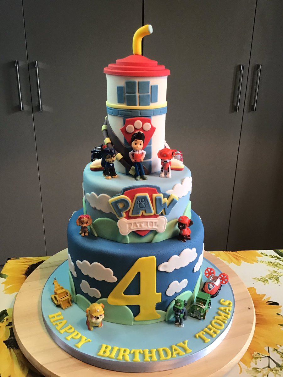 jules0455's tweet photo. Paw patrol.... https://t.co/tg4WR8Nmd2