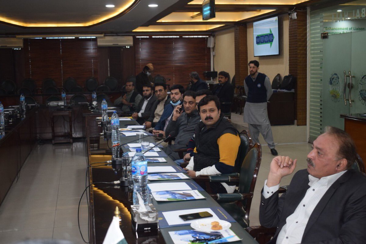 thegcciofficial's tweet photo. #PresidentGCCI Umar Ashraf Mughal, #SVP Ajmal Awan, #VP Qaiser Amin meeting with #Delegation from #PakistanStockExchangeLahore.
Along with #FormerPresident Saeed Ahmed Taj & #ExecutiveMembers.
@UmarashrafSAG
Dated: (08-02-2021) https://t.co/nXfhLPOvZE