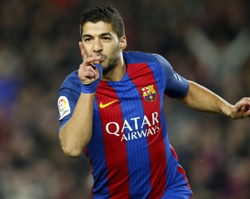  Luis Suarez in 2016:72 G/A in 49 games, 1.47 ratio58.4 minutes per G/A Robert Lewandowski in 2020:60 G/A in 39 games1.54 ratio55.6 minutes per G/A If it wasn’t for Corona Robert Lewandowski could’ve beaten Luis Suarez best year...