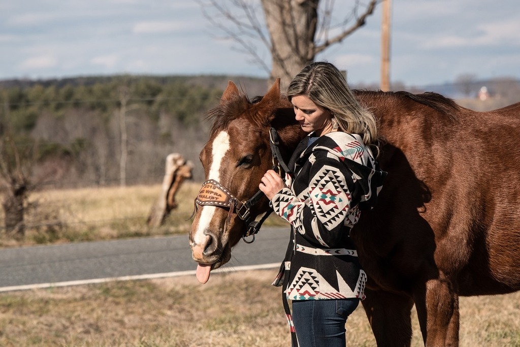 cowboymagic's tweet photo. Happy #TongueOutTuesday 😛!
Photo by @madeyoulookbylyn
Share your Tongue Out Tuesday pics with us!
.
.
.
.
.
#cowboymagic #equine #equinesofig #equinephotos #horsephotos #horselife #ilovehorses  #horsesofinstagram #horsestagram #wowpower #horsepower #… https://t.co/6tRw74VFMO https://t.co/PAT5jb6ot7