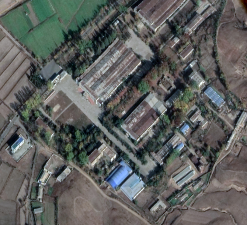 So they were driven to a factory, which Iranian sources describe as being located on the Pyongyang-Nampo road. This was almost certainly the DPRK's well-known Chamjin missile factory. 38.955432° 125.574208°