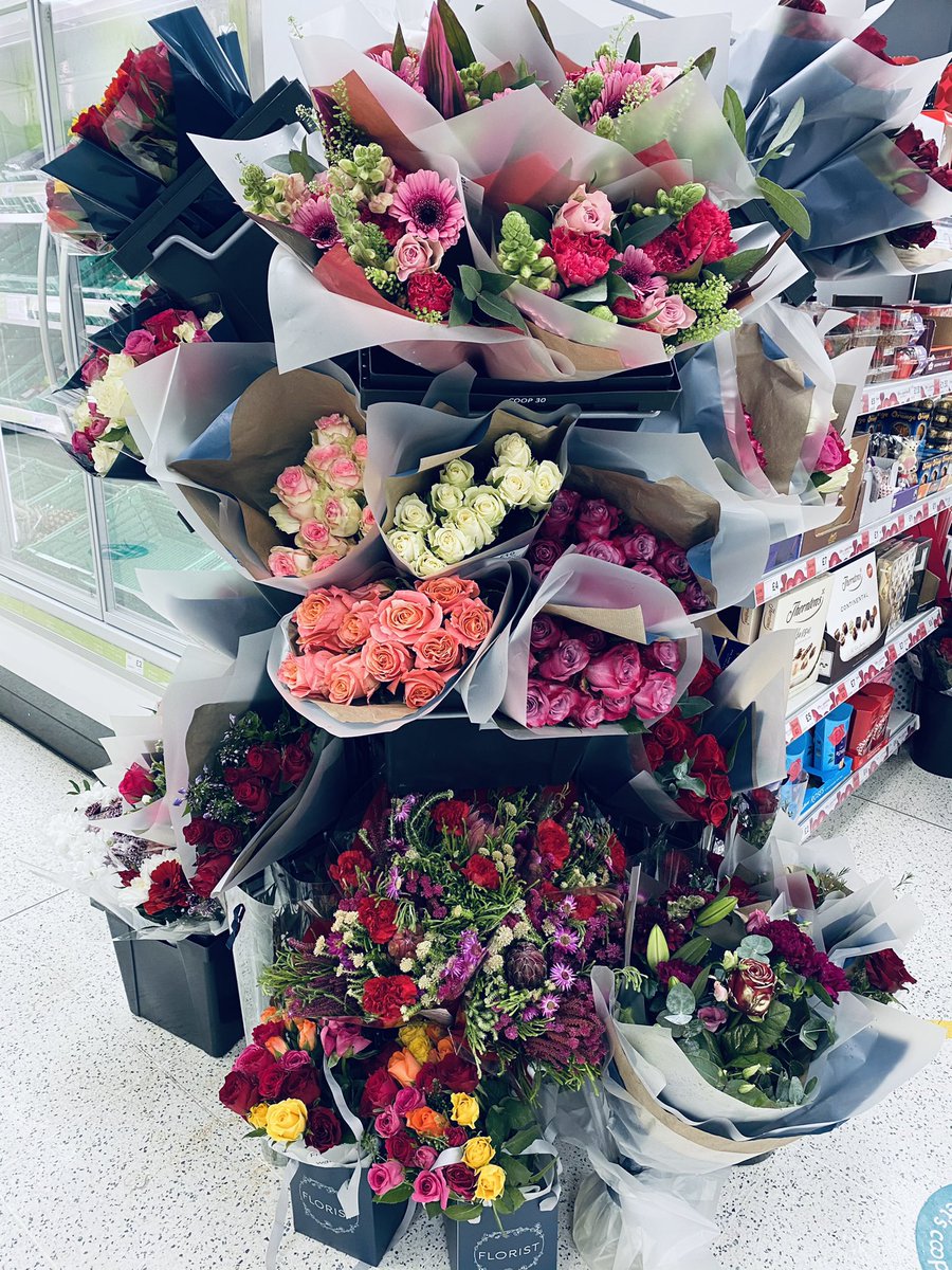 Thought my luck was in when the chilled driver said he had brought me flowers tonight 🤣 turns out, our wonderful customers at Raunds community store are the lucky ones instead! Stunning bouquets for that special someone this #ValentinesDay 💐 ❤️💐❤️💐❤️ <a href="/tadkinstam/">Tammy Adkins</a>