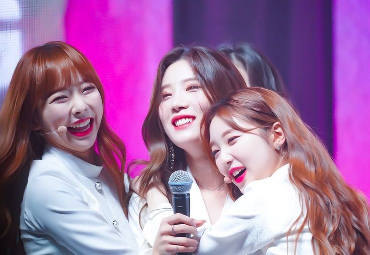 HAPPY BIRTHDAY KIM LIP 
김립 이달의소녀 
#HappyEcLIPseDay #오늘은_김립_생일 #KimLipDay
#KimLip #김립 #이달의소녀 #LOONA <a href="/loonatheworld/">이달의 소녀(LOOΠΔ)</a>