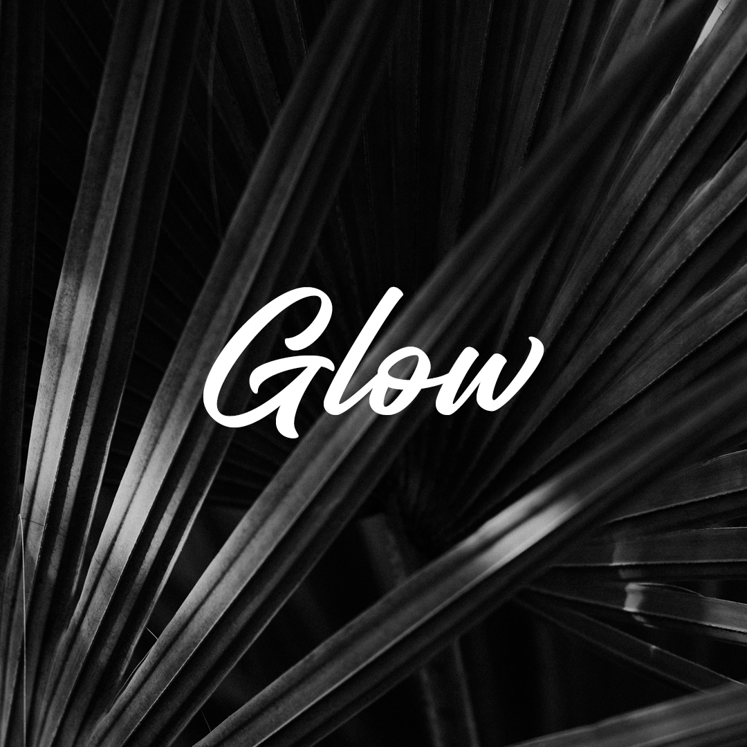 artisane530's tweet photo. Remember that you glow <3 
#love #glow #mentalhealthquotes #bipolar
https://t.co/Q4KXTm7FW0 https://t.co/uBLEouDRky