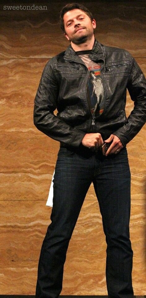 Been feeling a bit "meh" today, so decided to go on a google spree. May I present: Mish Apprish Thread 2.0  #mishacollins  #weloveyoumisha