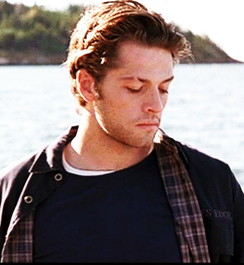 Been feeling a bit "meh" today, so decided to go on a google spree. May I present: Mish Apprish Thread 2.0  #mishacollins  #weloveyoumisha