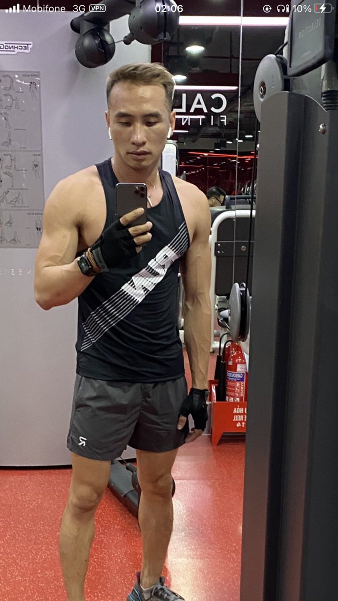 flyhhhh1's tweet photo. @winmeta67364334 Cặc to vl https://t.co/ivhNUUk3xl