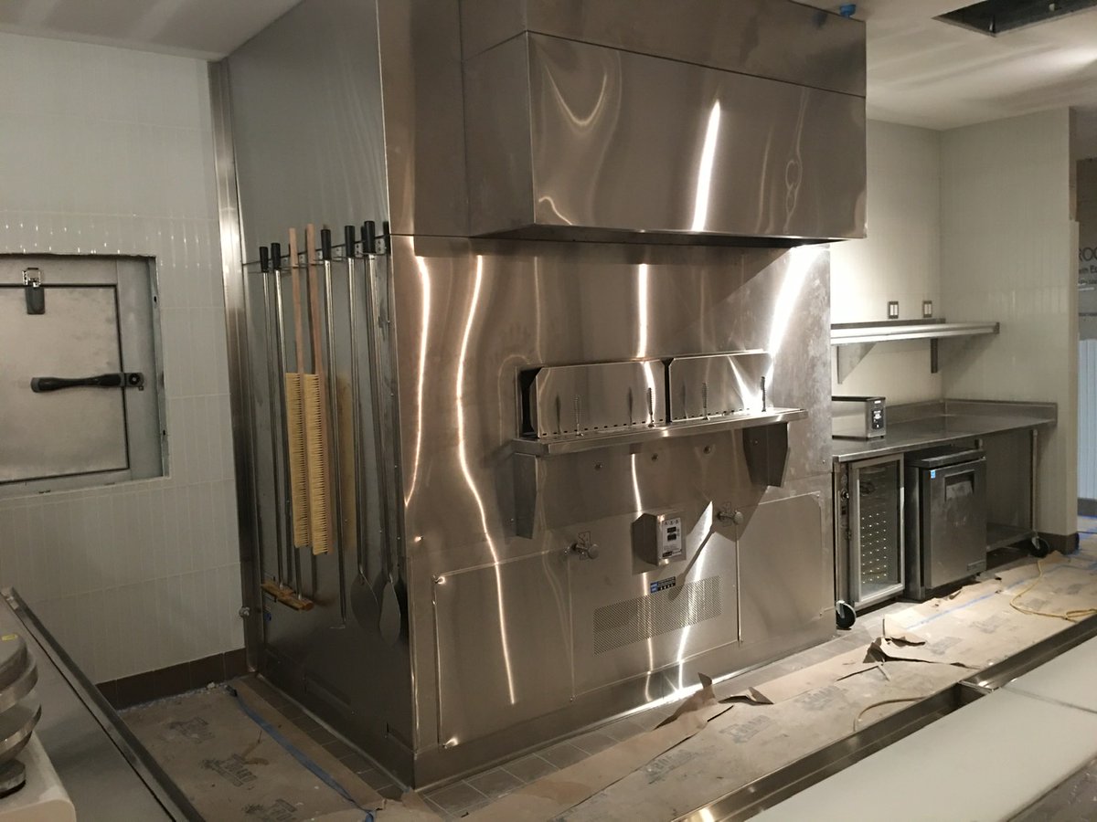 AFIkitchens's tweet photo. Happy Monday! Thinking of our trip to #KaneoheHI to install a Pieology in the Winward Mall! 
@MyersRestaurant 
#AFI #AFIKitchens #AFIinstallations #KitchenInstall #FoodServiceInstallations #FoodServiceEquipment #StainlessSteel #CustomKitchen #StainlessSteelKitchen #PizzaOven https://t.co/H88osKbUah