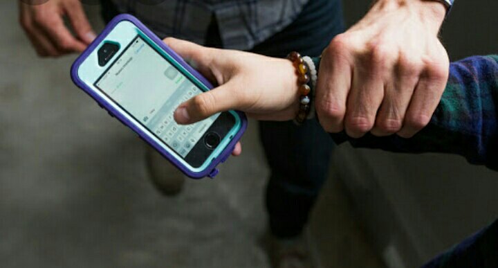 psavephilly's tweet image. #Thread What does online dating abuse look like?
#projectsave #projectsavephilly
Data from Cyberbullying Research Center