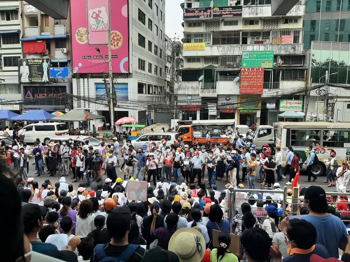 PhyoMoh's tweet photo. FREEDOM FROM PRESS

#WhatsHappeningInMyanmar
#Feb24Coup https://t.co/RRYF4Td7NG